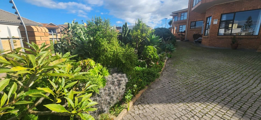 3 Bedroom Property for Sale in Reebok Western Cape